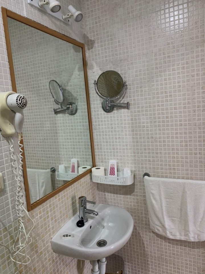 Habitación Doble con dos camas - Cuarto de baño